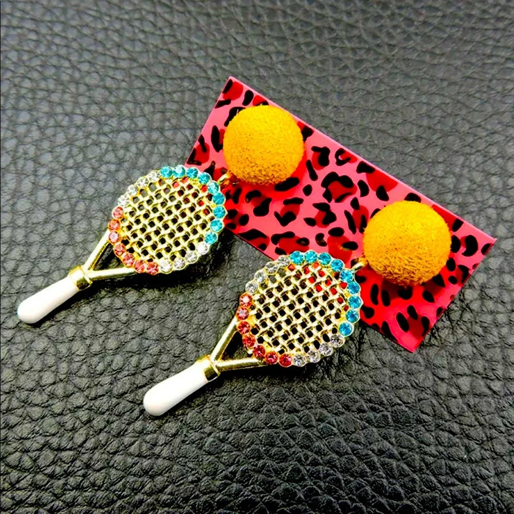 New Betsy Johnson Tennis 🎾 Dangle Earring’s